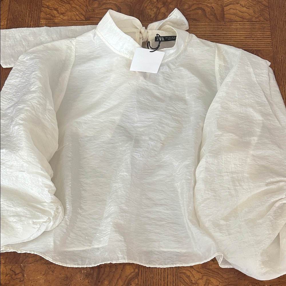 Zara White Puff Sleeve Blouse
